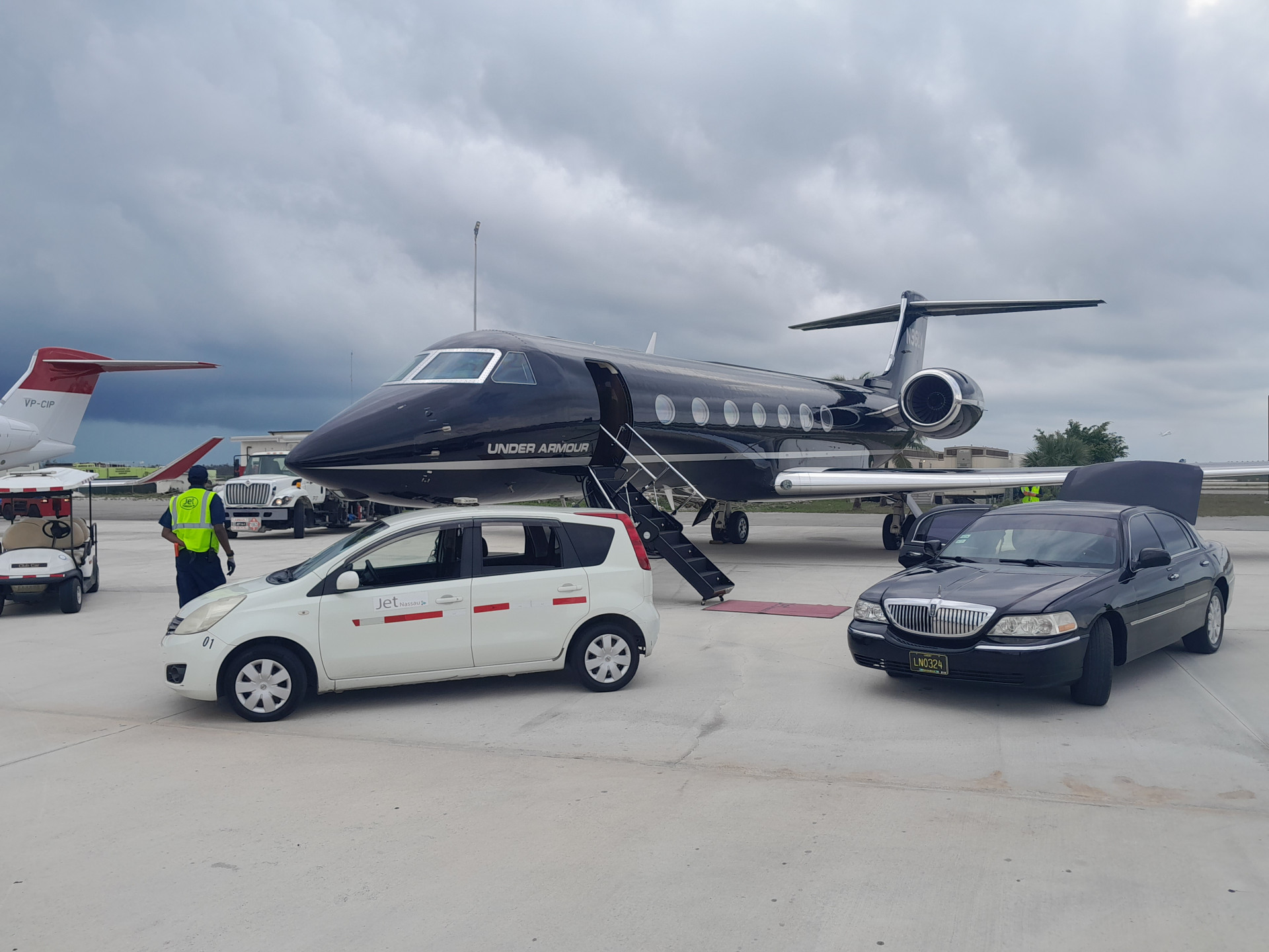 Nassau Limousine Services
